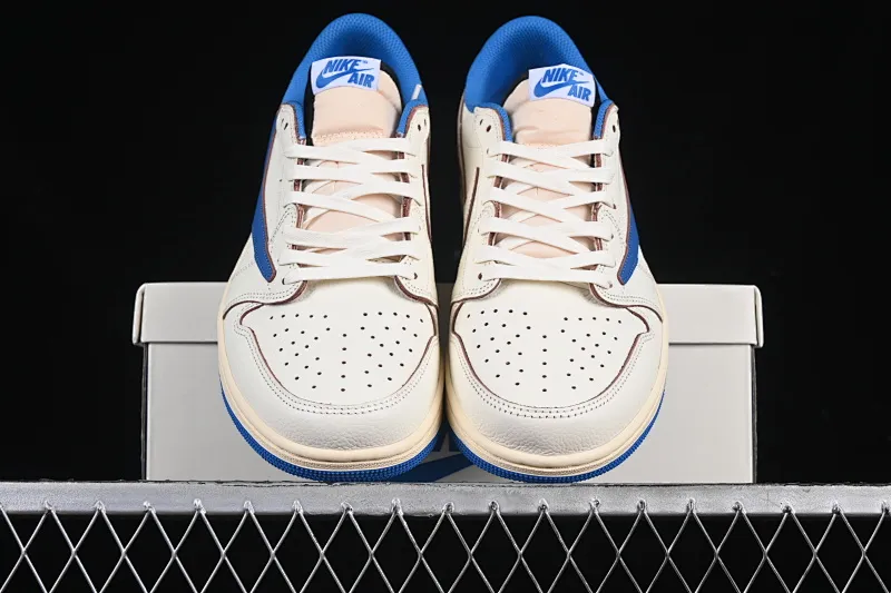 All categories Air Jordan Jordan series basketball shoes Air Jordan 1 Low LW version Travis Scott x Air Jordan 1 Low OG AJ1 Joe 1 undercut low DM7866-104
